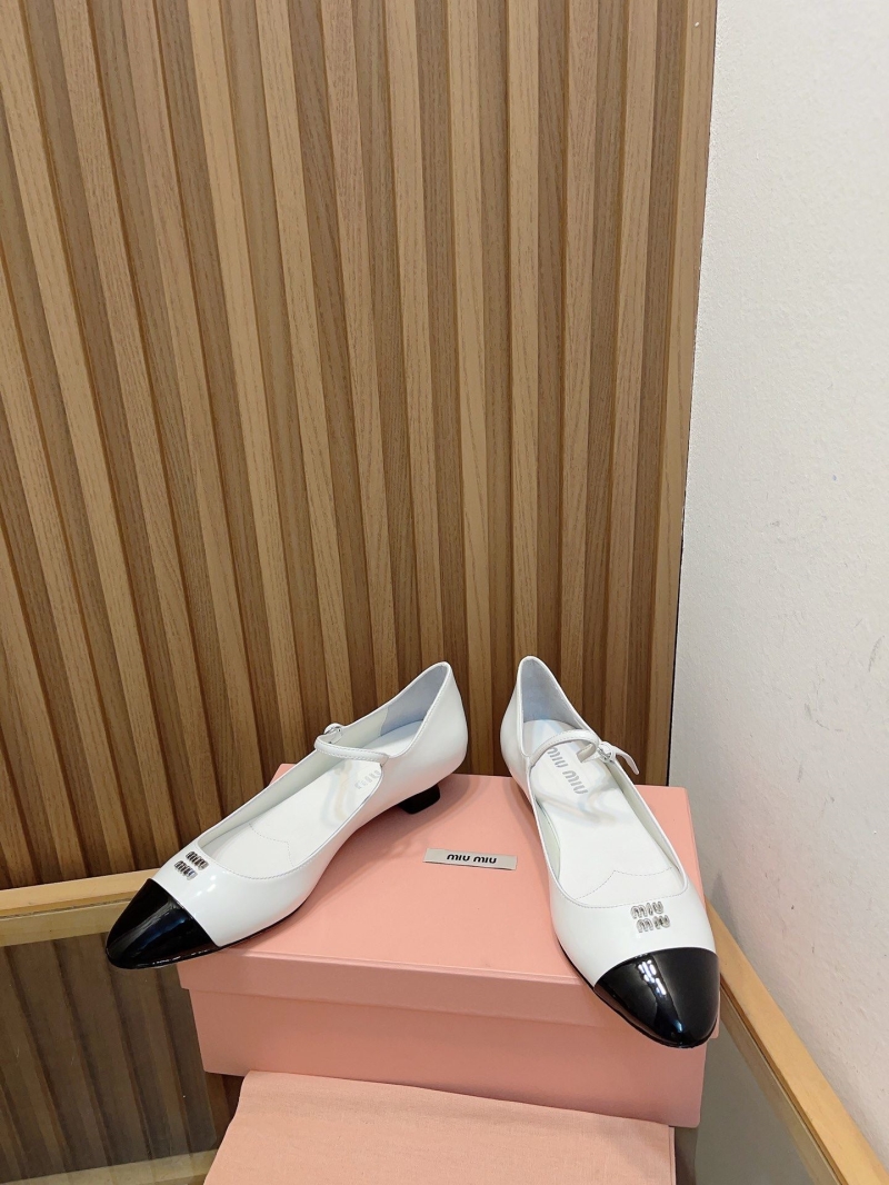 Miu Miu flat shoes